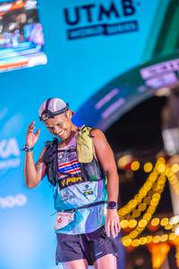 BIB: 100, 160
                            <button type="button" onclick="openModal(21814111)" class="btn btn-primary btn-sm float-right btn-popup" data-toggle="modal" data-target=".modal-high-quality">
                        <i class="fas fa-shopping-cart"></i> Add to Cart
                    </button>
                                            <button type="button" onclick="isThisMe(21814111, true)" class="btn btn-success btn-sm float-right btn-popup btn-isme hidden" data-toggle="tooltip" data-placement="bottom" title="นี่คือรูปของคุณใช่ไหม คลิกที่นี่เพื่อเอาเข้าอัลบั้ม">
                        <i class="fas fa-plus"></i> Add to album
                    </button>
                    <button type="button" onclick="isThisMe(21814111, false)" class="btn btn-warning btn-sm float-right btn-popup btn-isnotme hidden">
                        <i class="fas fa-ban"></i> Remove from album
                    </button>